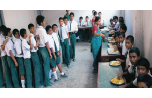 पीएम पोषण योजना: कुपोषण उन्मूलन में एक क्रांतिकारी कदम पीएम पोषण योजना