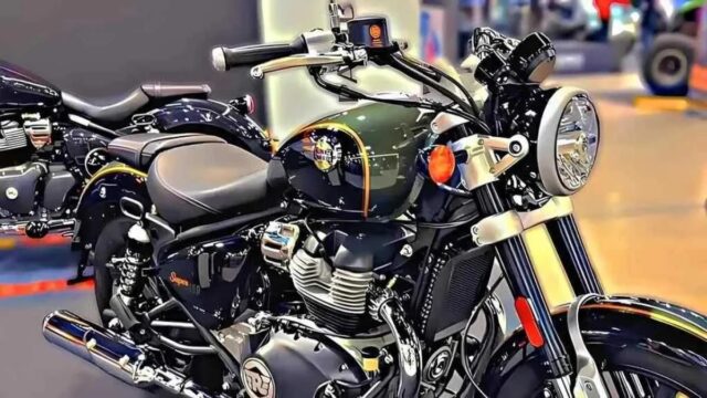 रॉयल एनफील्ड क्लासिक 250 लॉन्च, 250cc इंजन और 27kmpl माइलेज के साथरॉयल एनफील्ड क्लासिक 250 लॉन्च, 250cc इंजन और 27kmpl माइलेज के साथ रॉयल एनफील्ड क्लासिक 250 लॉन्च, 250cc इंजन और 27kmpl माइलेज के साथ